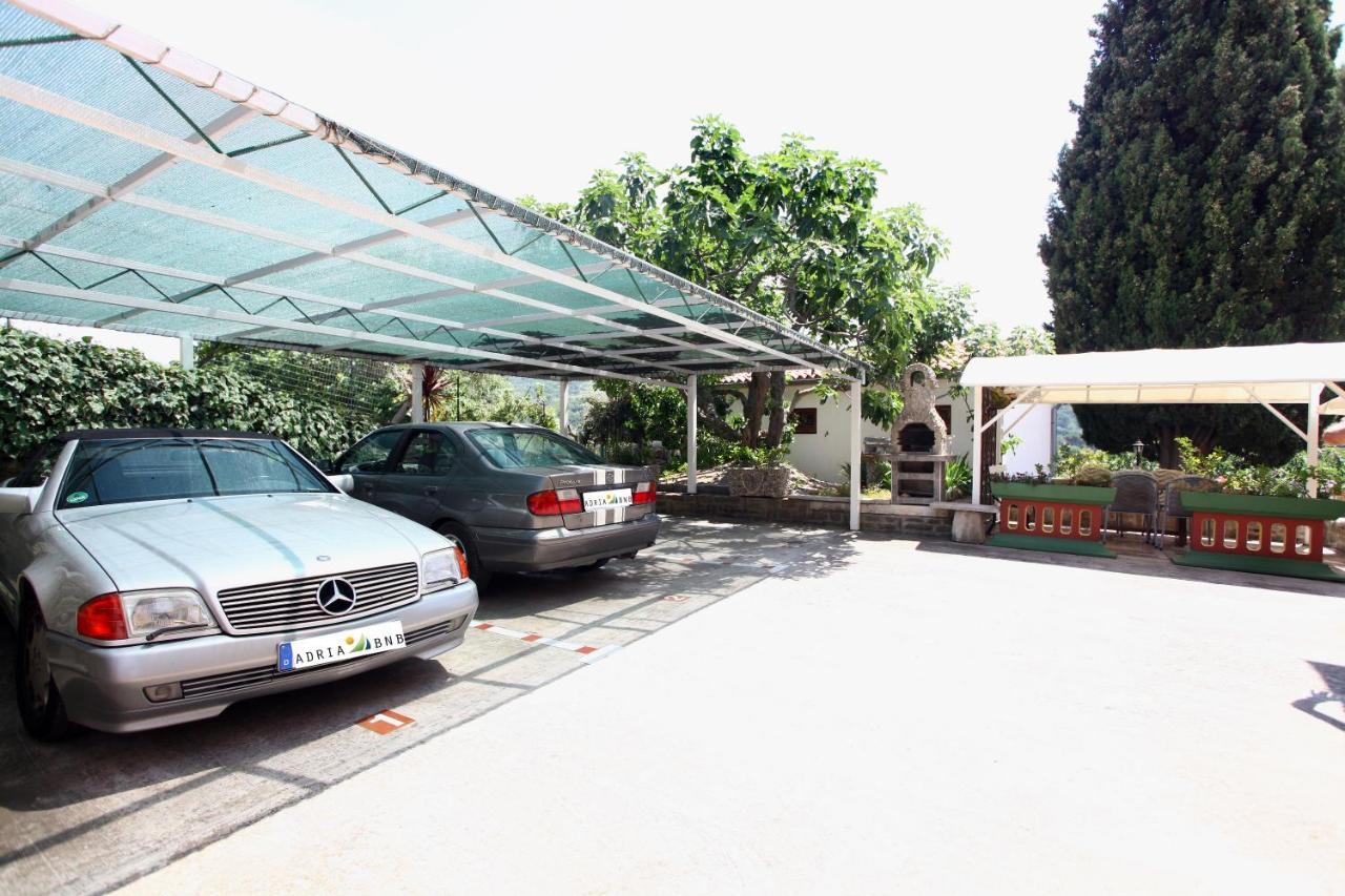 Dino Studio And Room Apartments Portorož Buitenkant foto